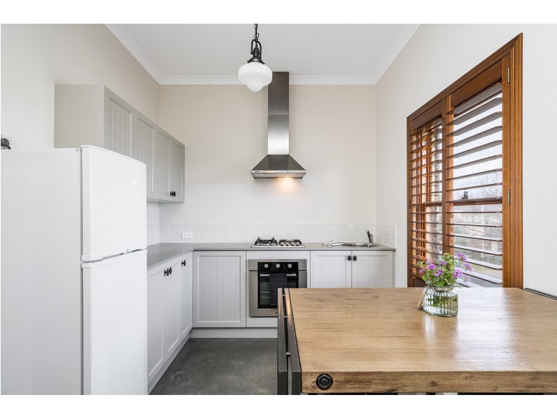 24 Leonora Street, Como WA 6152