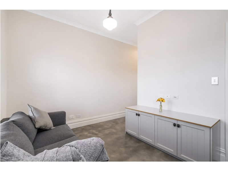 24 Leonora Street, Como WA 6152