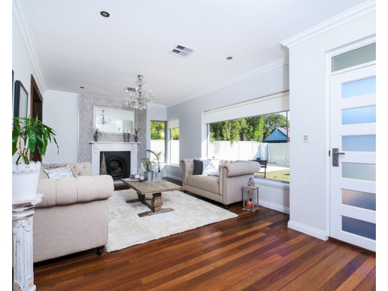 5 Rose Place, Wilson WA 6107