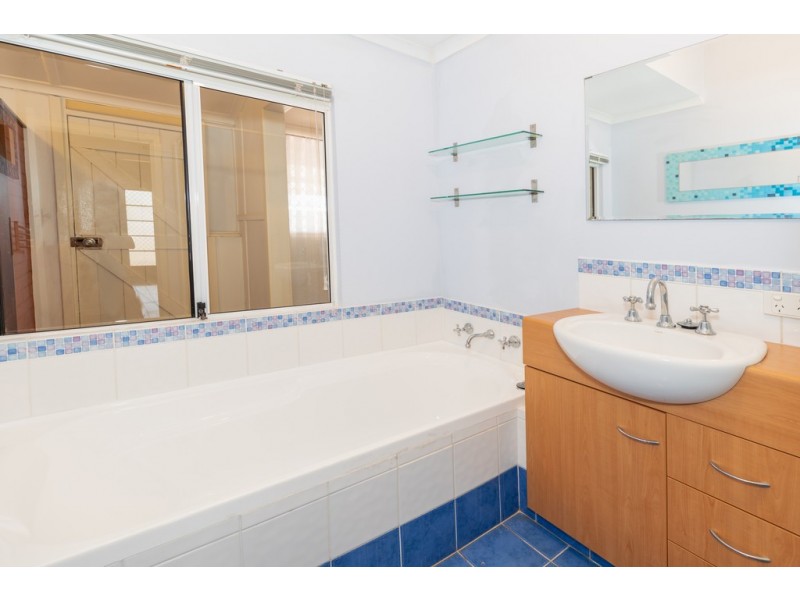 9/1196 Albany Highway, Bentley WA 6102