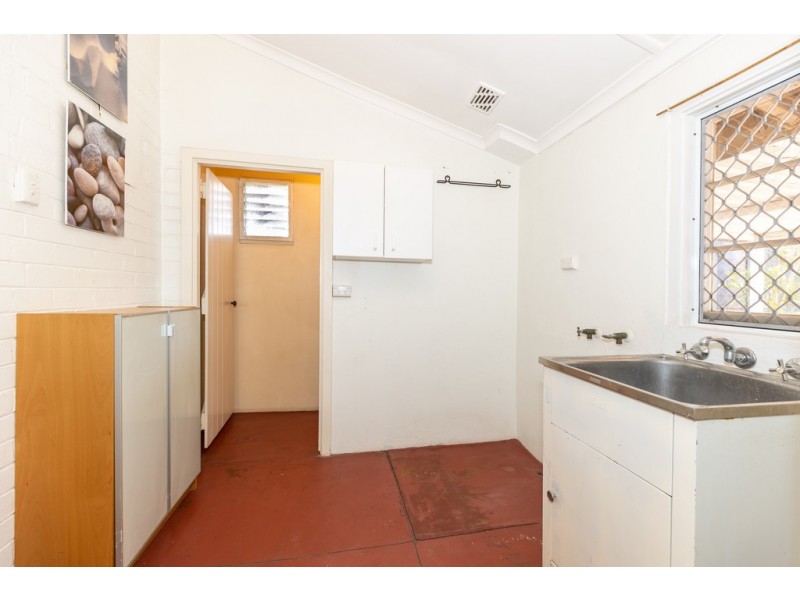 9/1196 Albany Highway, Bentley WA 6102