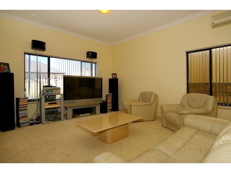 61 Sattelberg Ramble, Dianella WA 6059
