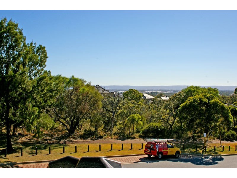 61 Sattelberg Ramble, Dianella WA 6059