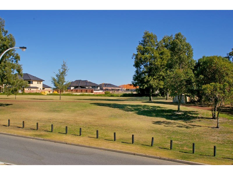 61 Sattelberg Ramble, Dianella WA 6059