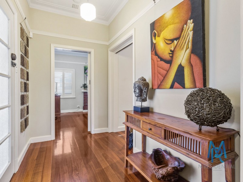 4 Warrego Street, Kensington WA 6151