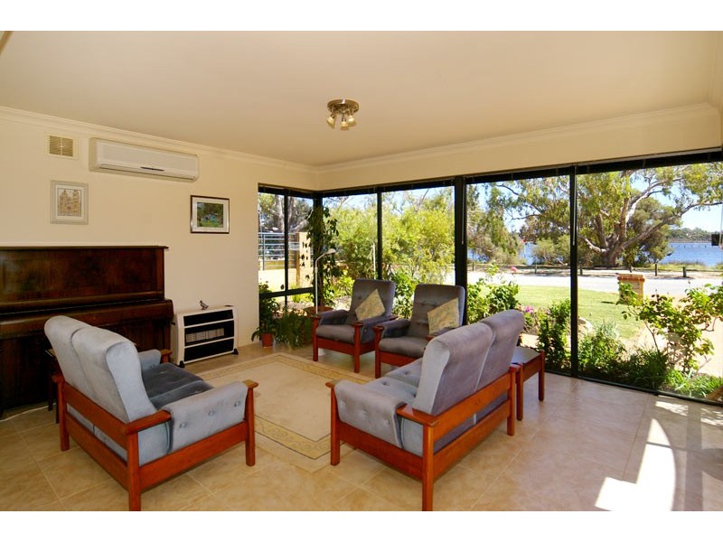 311A Riverton Drive, Shelley WA 6148