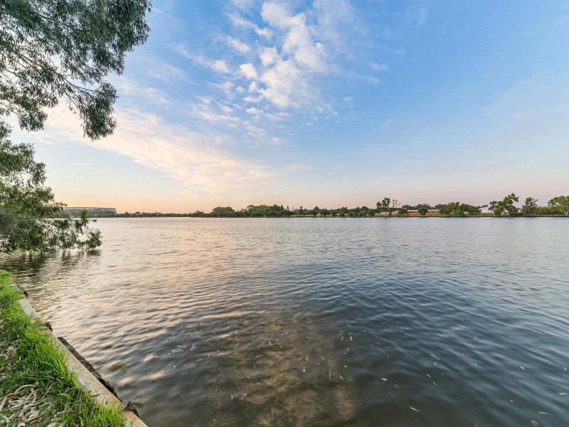 B12/60 Riversdale Road, Rivervale WA 6103