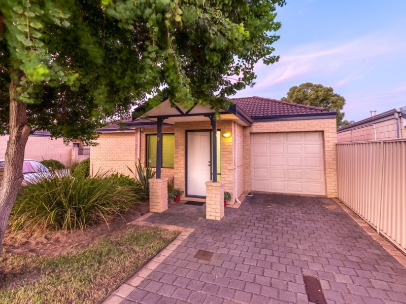 9/44 Grey Street, Cannington WA 6107