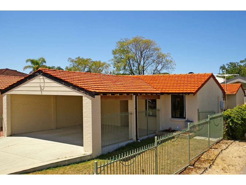 10B Redmond Street, Salter Point WA 6152