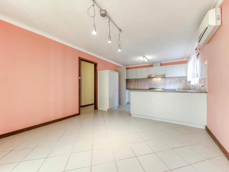 36 Lyrebird Way, Thornlie WA 6108