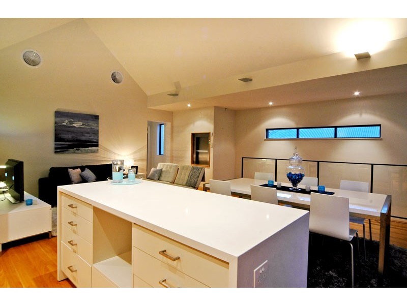 147 Roberts Road, Subiaco WA 6008