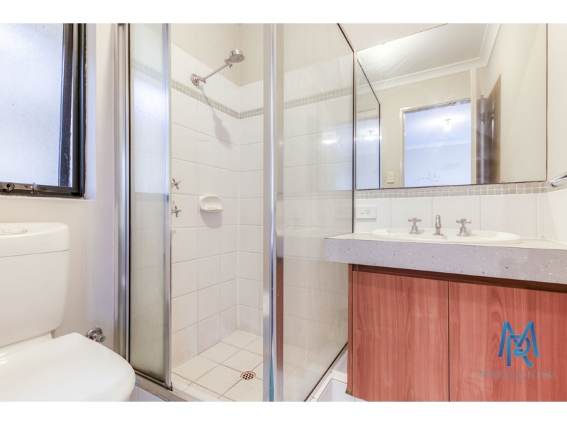 11/153 Sevenoaks Street, Cannington WA 6107