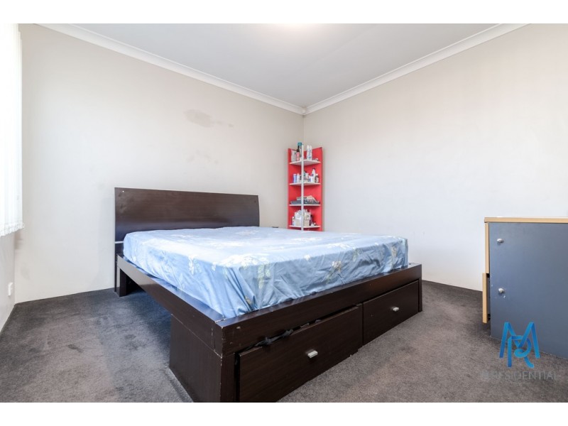 11/153 Sevenoaks Street, Cannington WA 6107