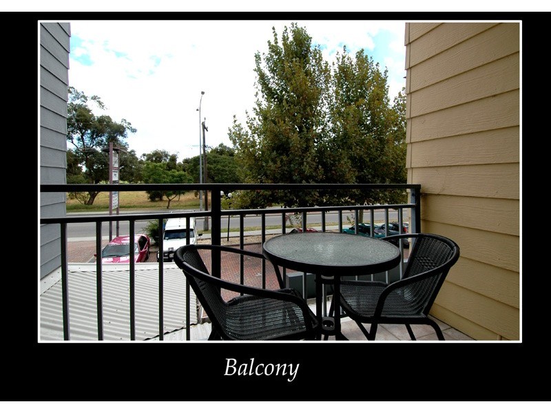 6/53 Cecil Avenue, Cannington WA 6107