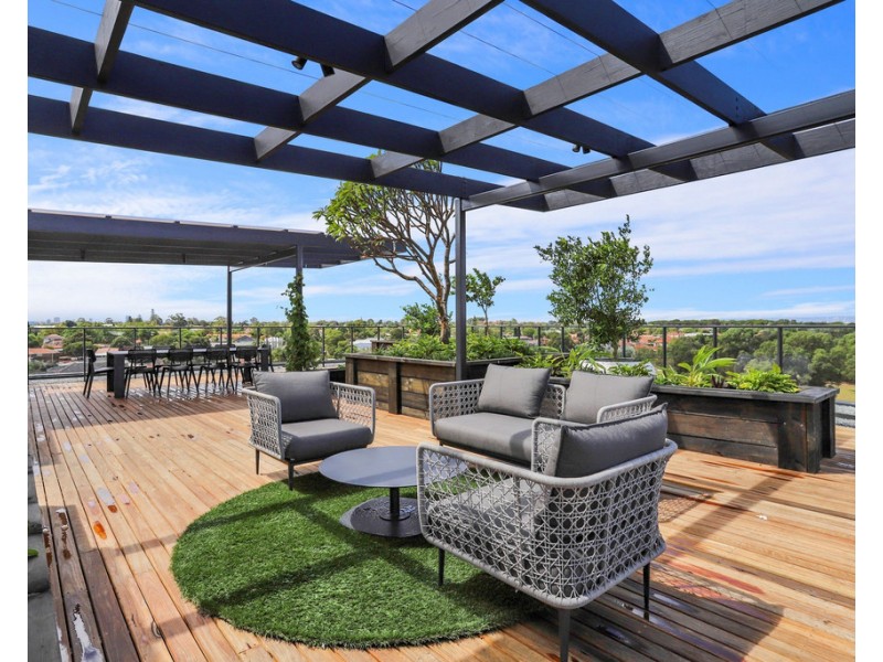 204/20A Henley Street, Como WA 6152