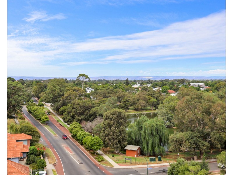 204/20A Henley Street, Como WA 6152