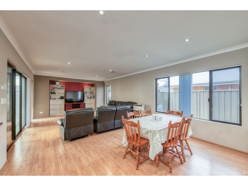 7 Carden Drive, Cannington WA 6107