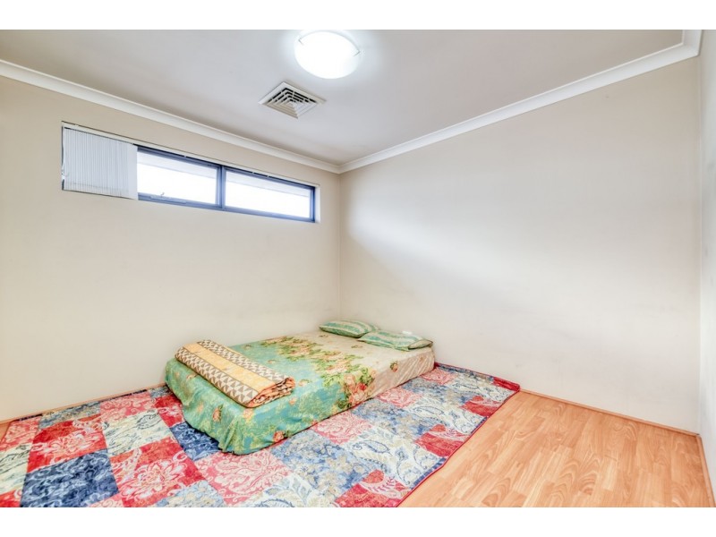 7 Carden Drive, Cannington WA 6107