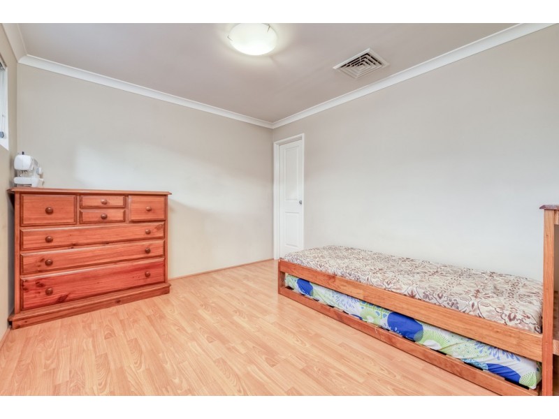 7 Carden Drive, Cannington WA 6107