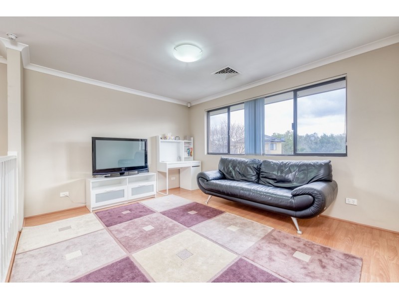 7 Carden Drive, Cannington WA 6107