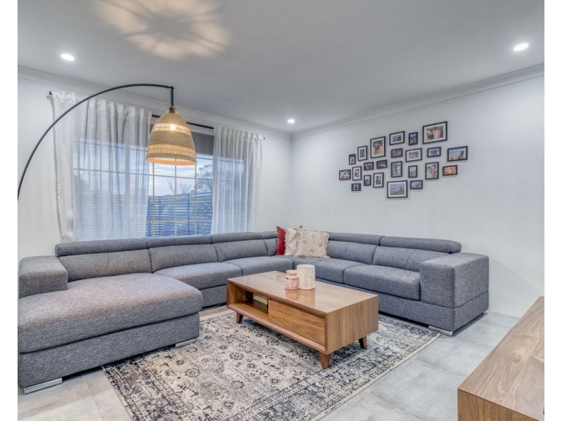 2/54 George Way, Cannington WA 6107