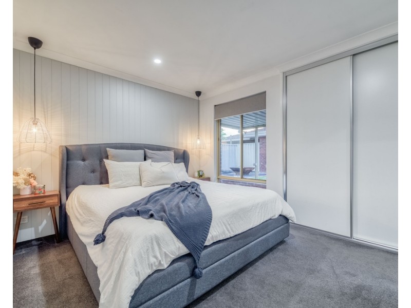 2/54 George Way, Cannington WA 6107