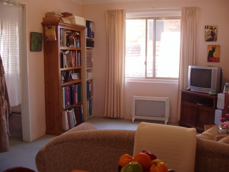 9/34 Comer St, Como WA 6152