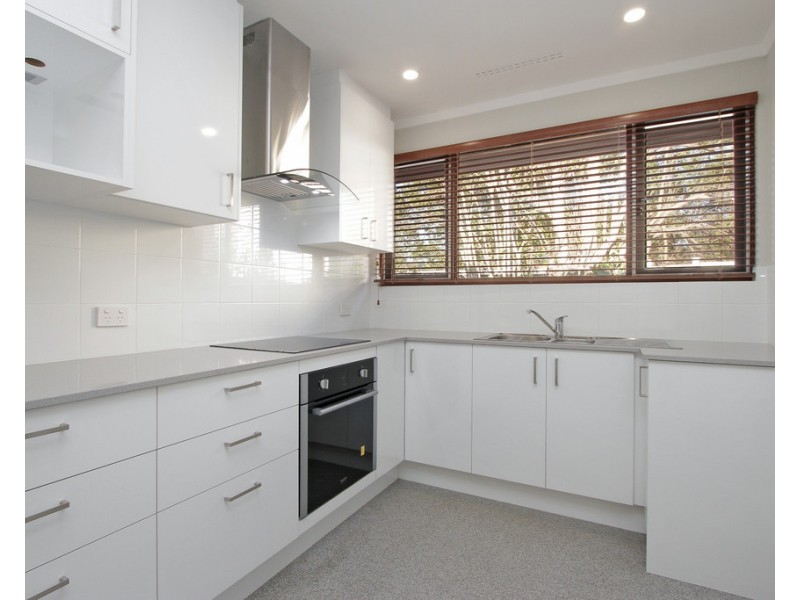 4/6 Strickland Street, South Perth WA 6151