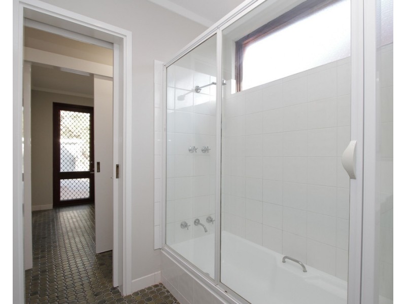 4/6 Strickland Street, South Perth WA 6151