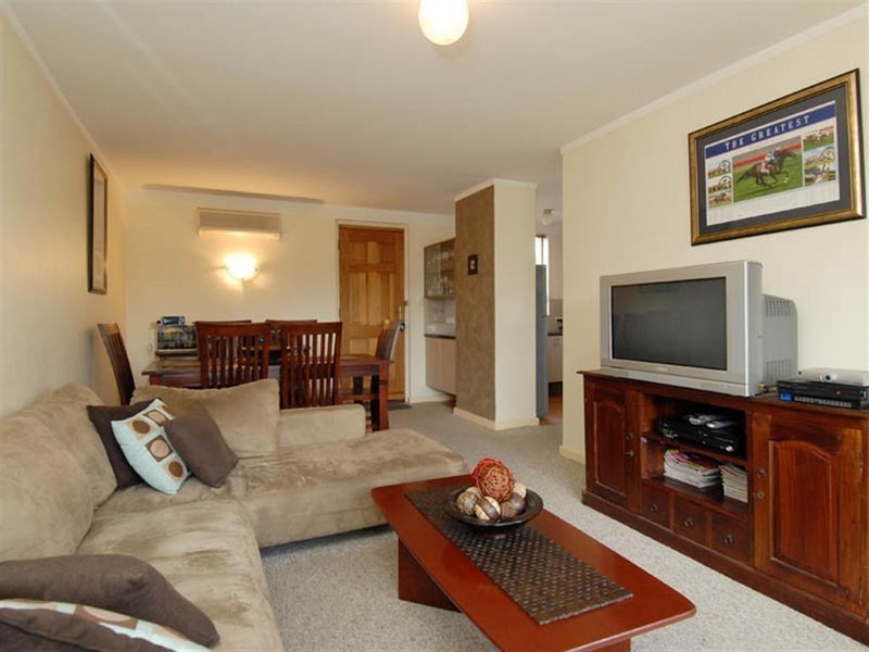 12/46 Howick Street, Lathlain WA 6100