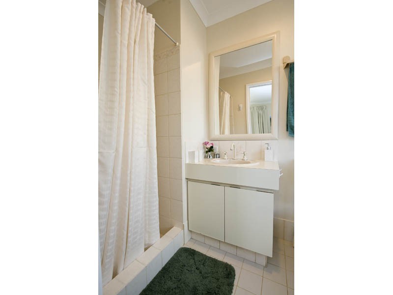 6 Honeyeater Glade, Huntingdale WA 6110