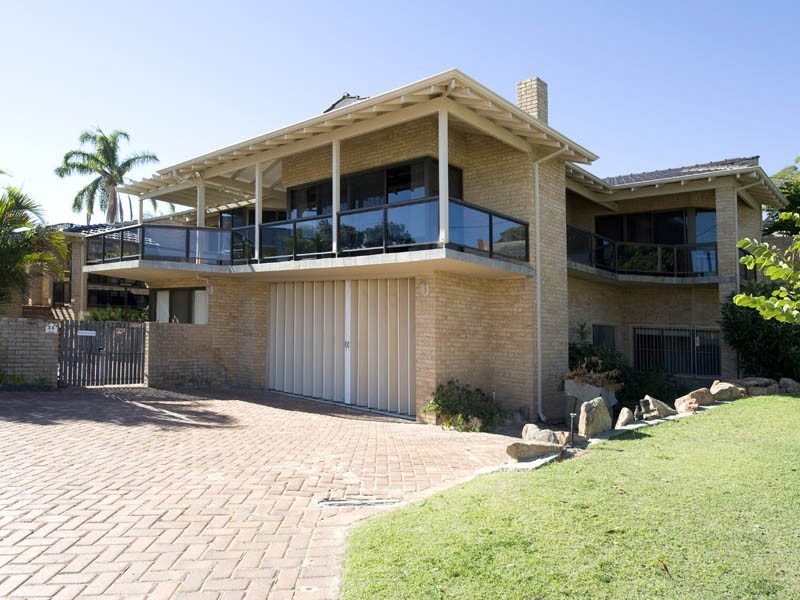 58 McCallum Crescent, Ardross WA 6153