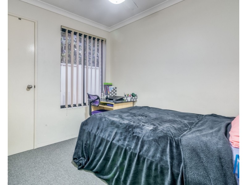 12/19 Holton Way, Cannington WA 6107