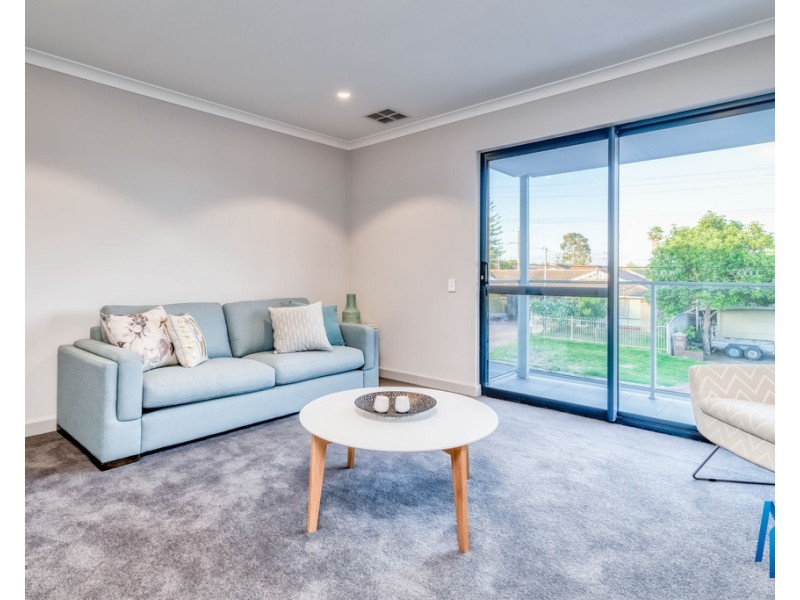 1/37 Channon Street, Cannington WA 6107