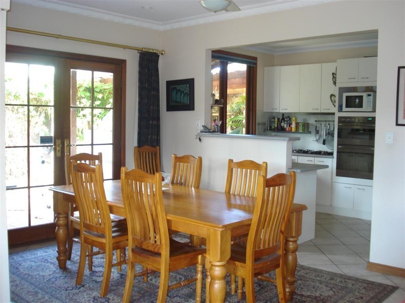 135 Orrong Road, Rivervale WA 6103