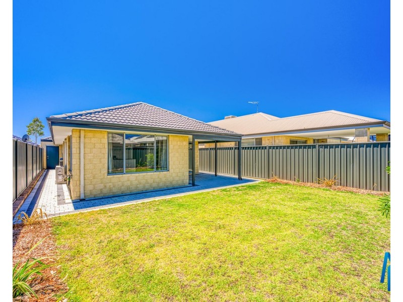 3 Willowdale Promenade, Piara Waters WA 6112