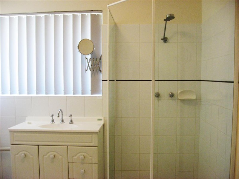 11/322 Canning Highway, Como WA 6152