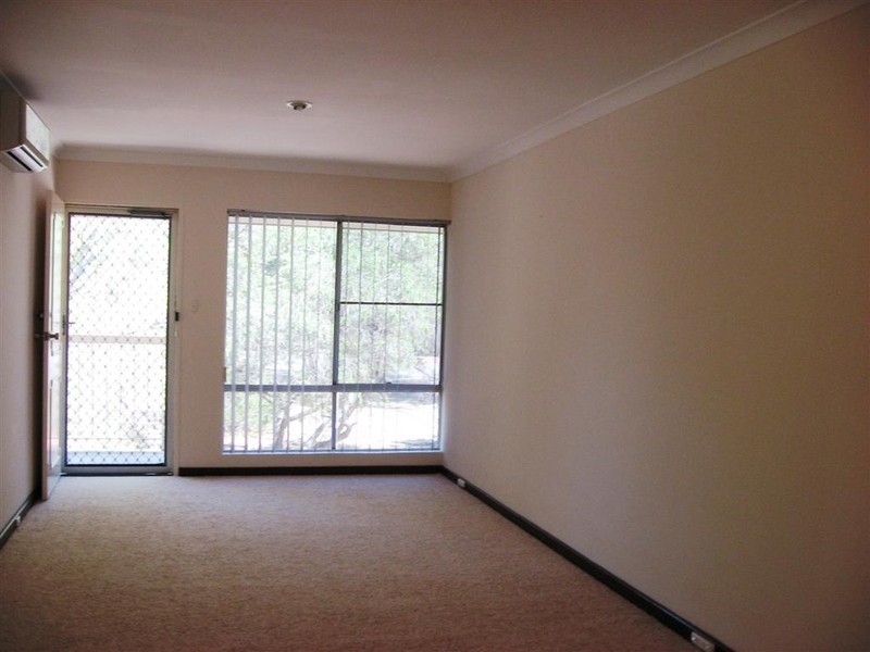 11/322 Canning Highway, Como WA 6152