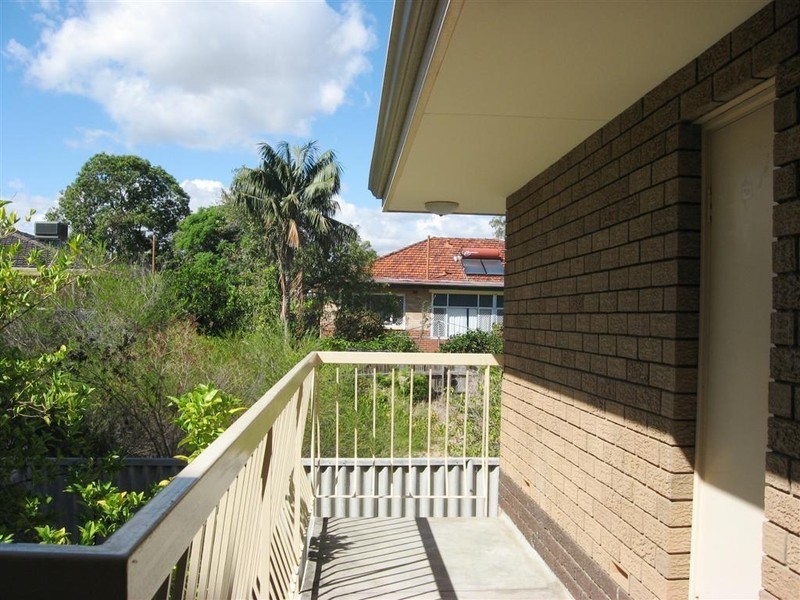 11/322 Canning Highway, Como WA 6152