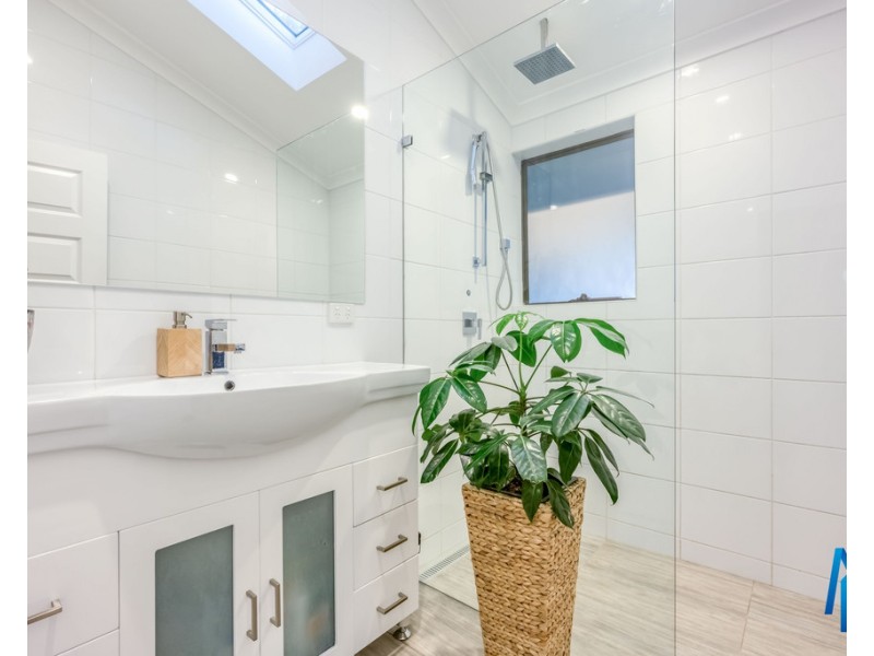 17 Namatjira Way, Kenwick WA 6107