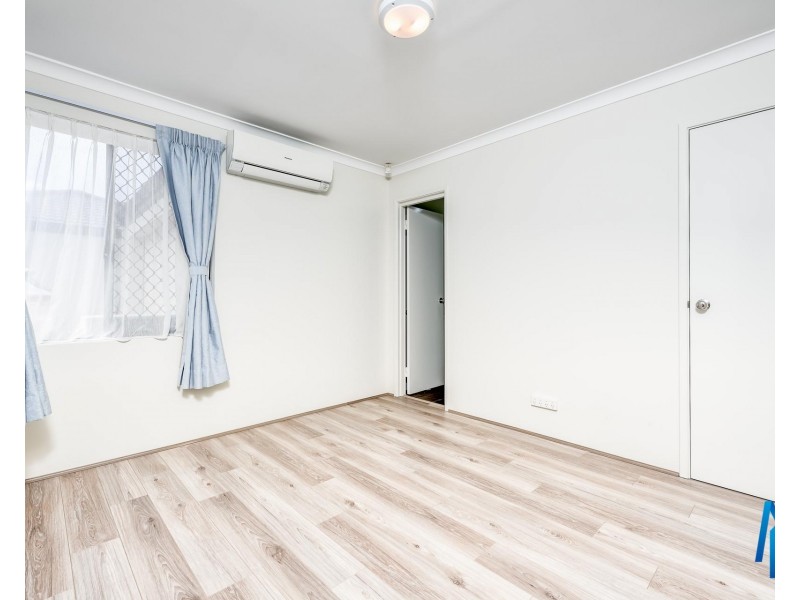 4/8 Brinkley Street, Cannington WA 6107