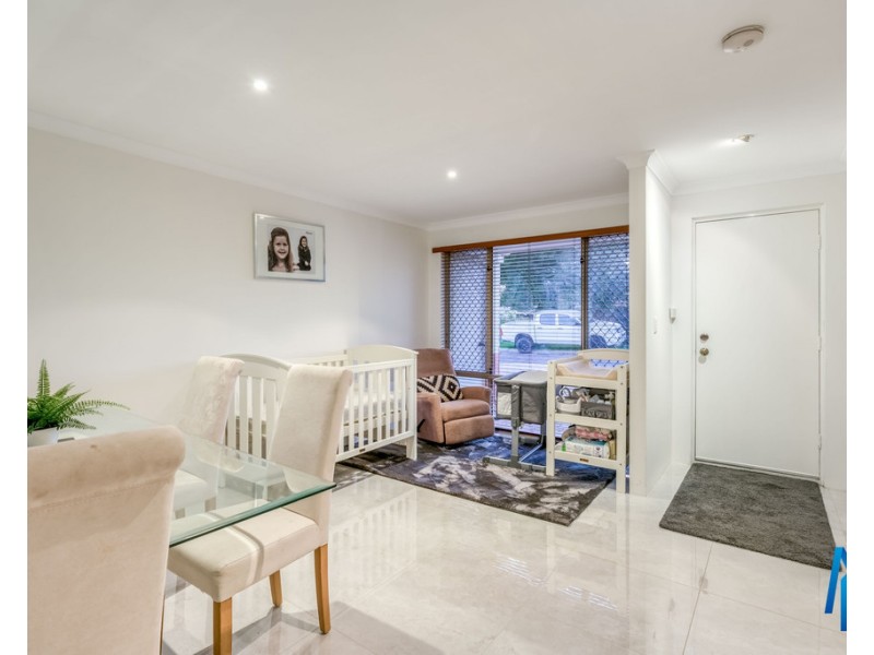 2 Weetman Cove, Cannington WA 6107