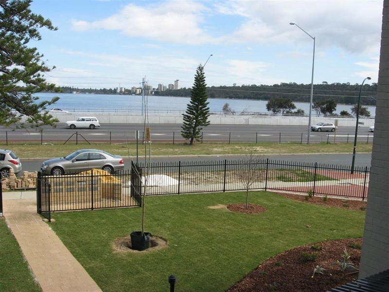 12/54 Melville Pde, South Perth WA 6151