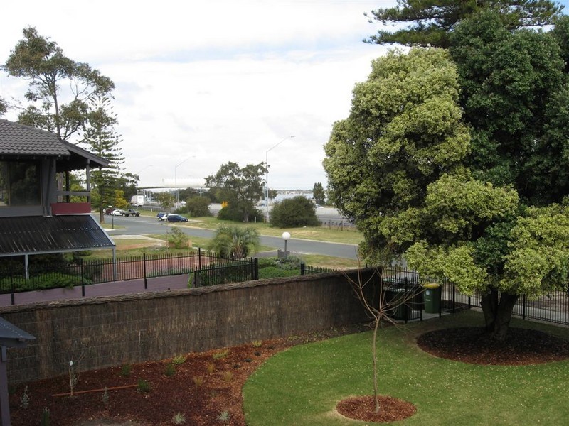 12/54 Melville Pde, South Perth WA 6151