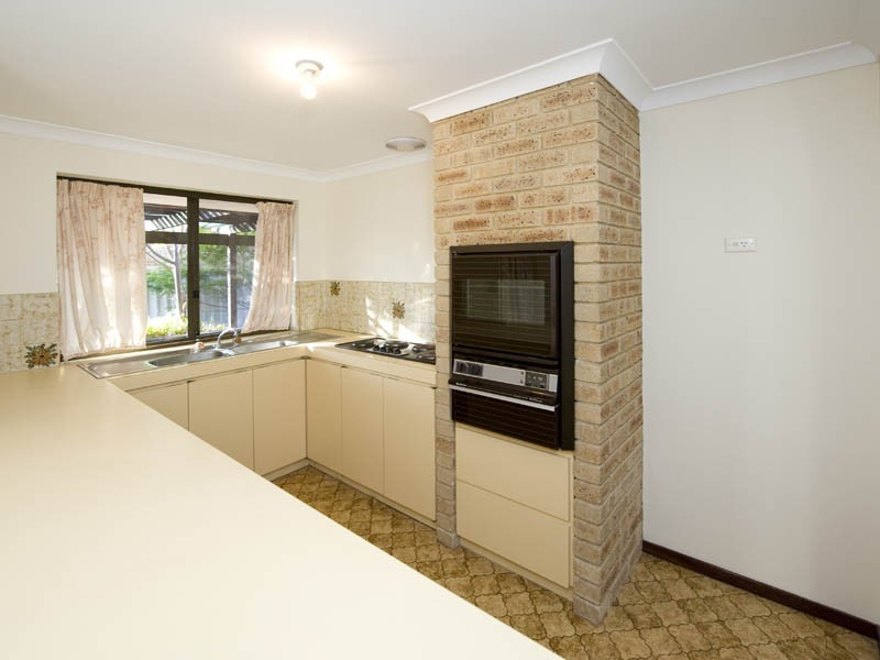 8A Ryrie Avenue, Como WA 6152