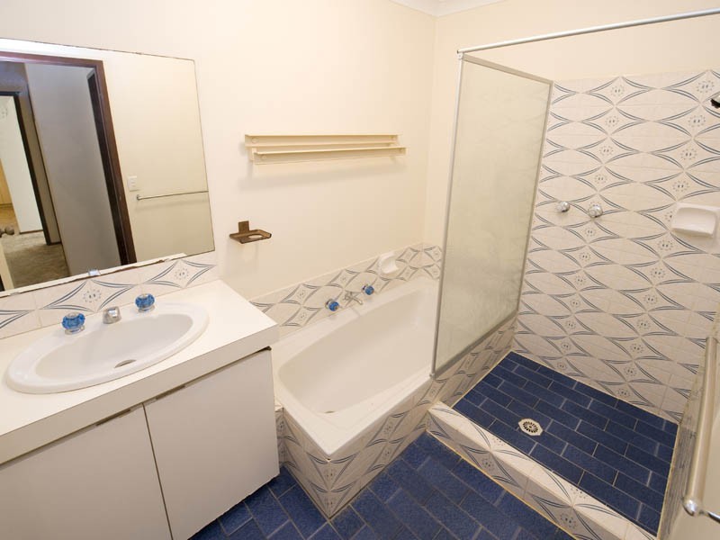 8A Ryrie Avenue, Como WA 6152