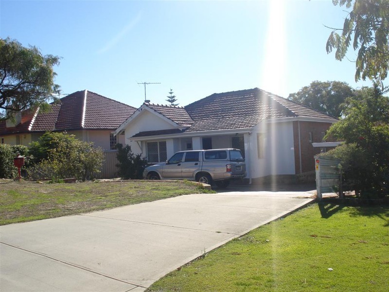 132 Lansdowne Road, Kensington WA 6151