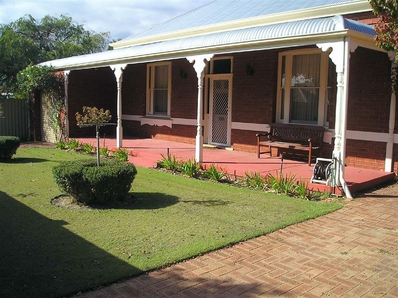 36 Colombo Street, Victoria Park WA 6100