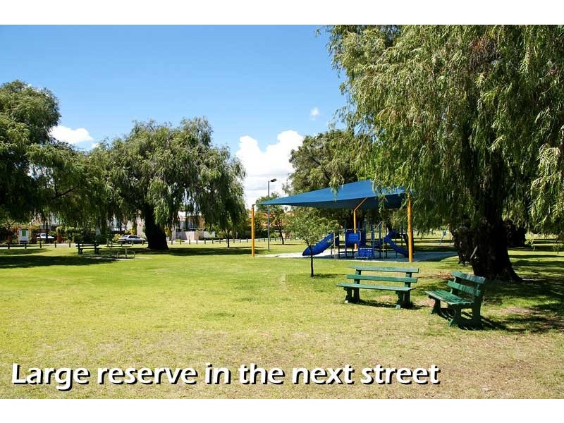 3/37 Leonora Street, Como WA 6152