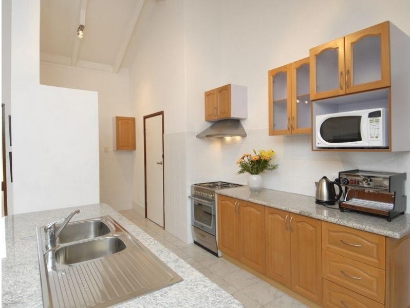 2/37 Milson Street, South Perth WA 6151